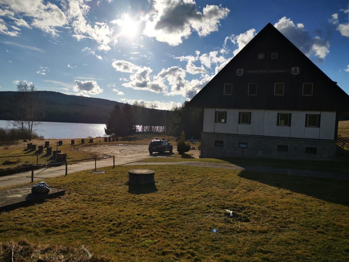 Hotel Penzion Tomy Na Pláži Frymburk nad Vltavou Exterior foto